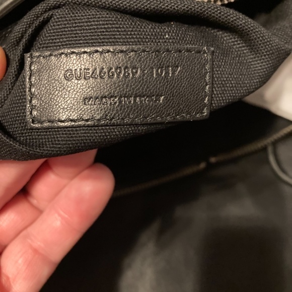 YSL Saint Laurent large crocodile crossbody shopper - Picture 4 of 4